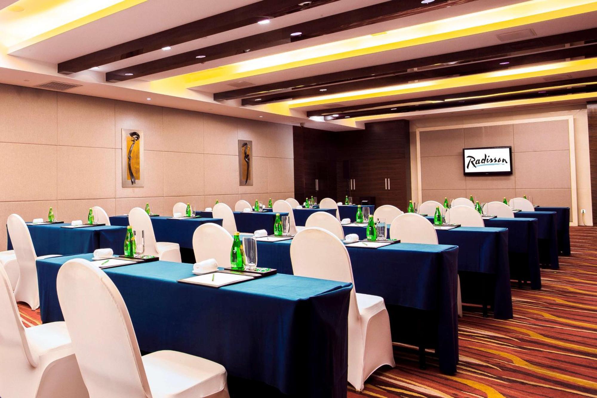 Radisson Hotel Tianjin Aqua City Ngoại thất bức ảnh